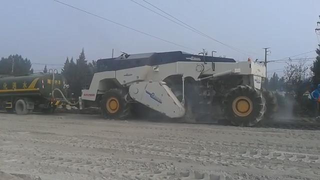 RZ2300B，安陽(yáng)水穩(wěn)冷再生